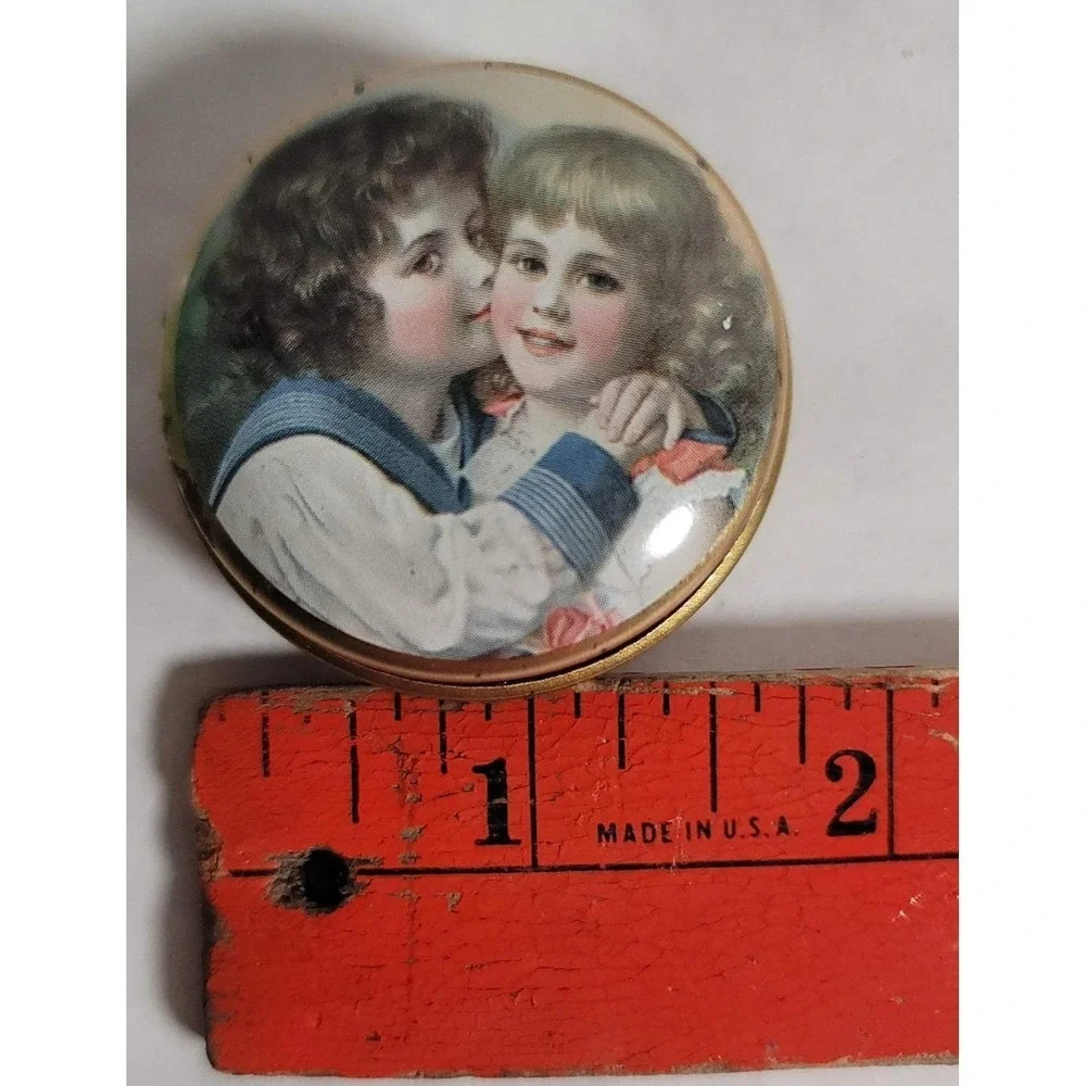 Small Victorian Children Round Metal Pill‎ Box Red Gold Tone Trinket Container